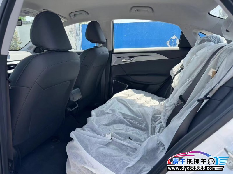 24年吉利几何轿车抵押车出售