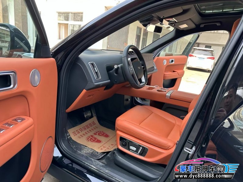 23年理想L8轿车抵押车出售