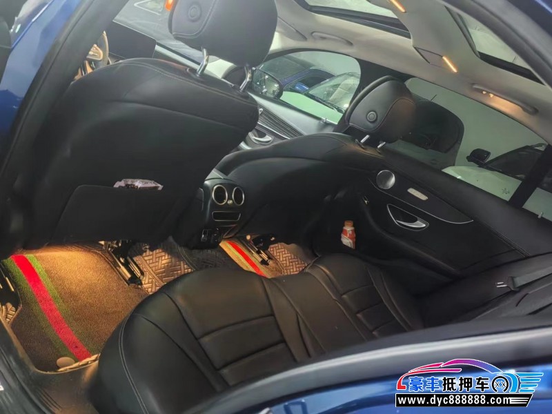 21年奔驰C轿车抵押车出售