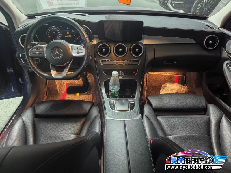 21年奔驰C轿车抵押车出售