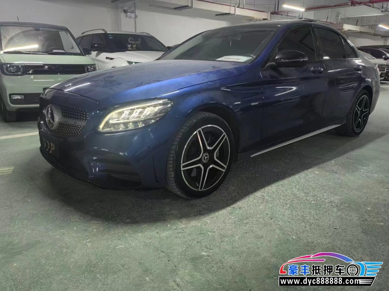 21年奔驰C轿车抵押车出售