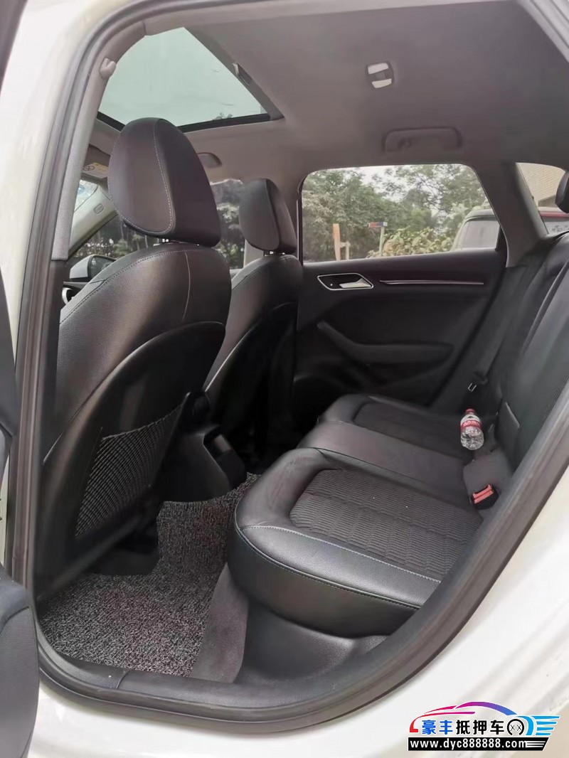 19年奥迪A3轿车抵押车出售