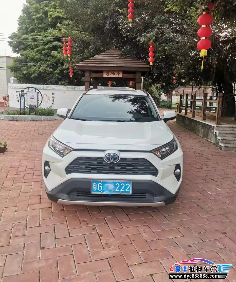22年丰田RAV4轿车抵押车出售
