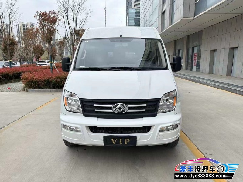 22年上汽大通V80轿车抵押车出售