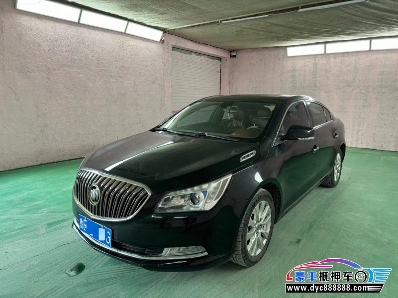 14年别克君越轿车抵押车出售