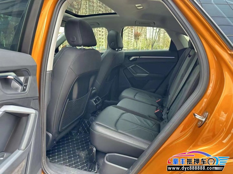 21年奥迪Q3轿车抵押车出售