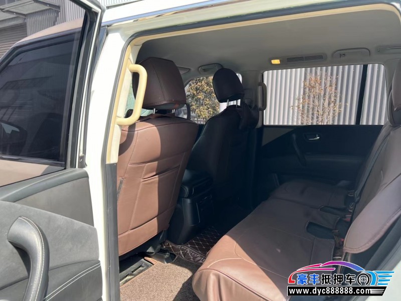 18年日产途乐SUV抵押车出售