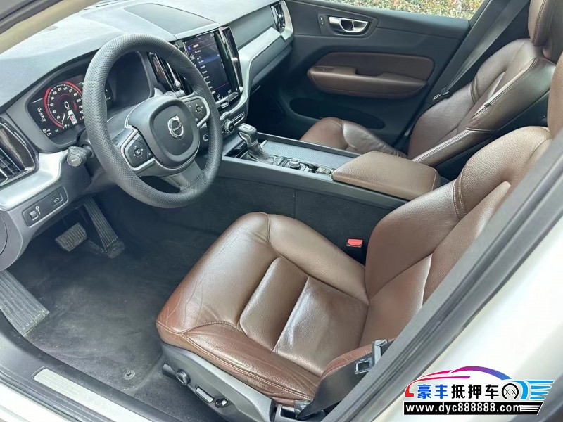 19年沃尔沃XC60轿车抵押车出售