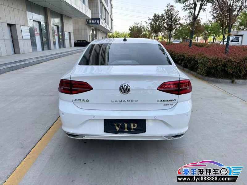 21年大众凌渡轿车抵押车出售