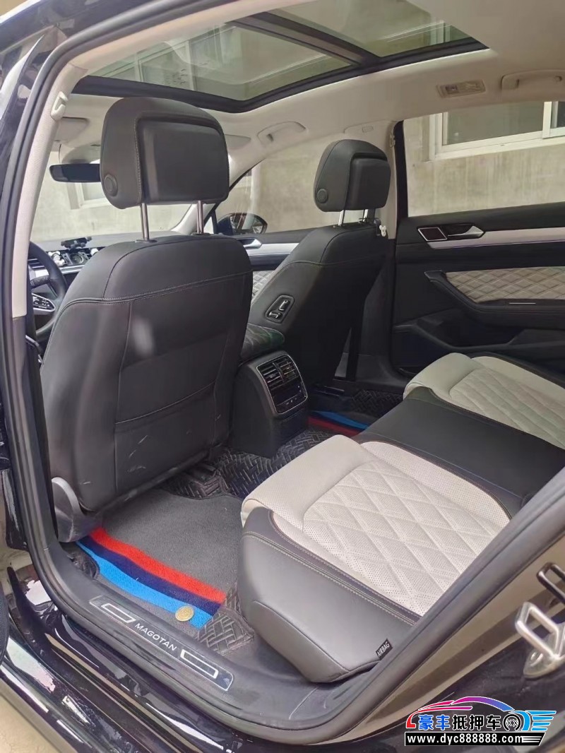 23年大众迈腾轿车抵押车出售