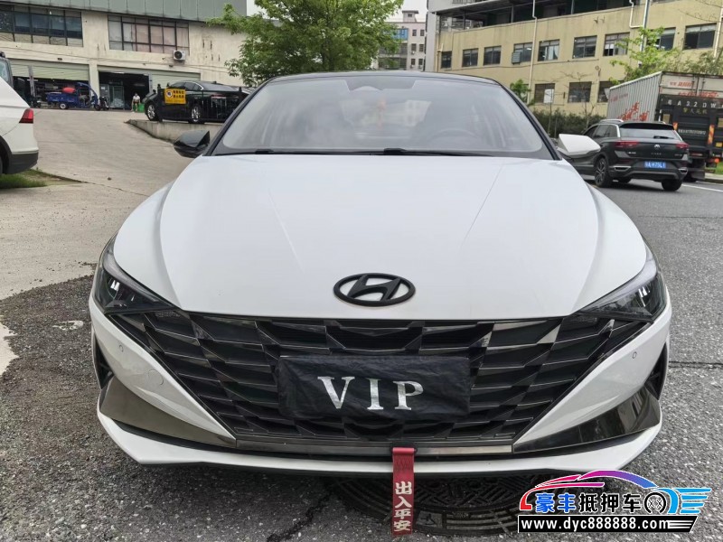 20年现代伊兰特轿车抵押车出售