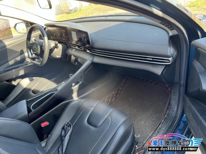 21年现代伊兰特轿车抵押车出售