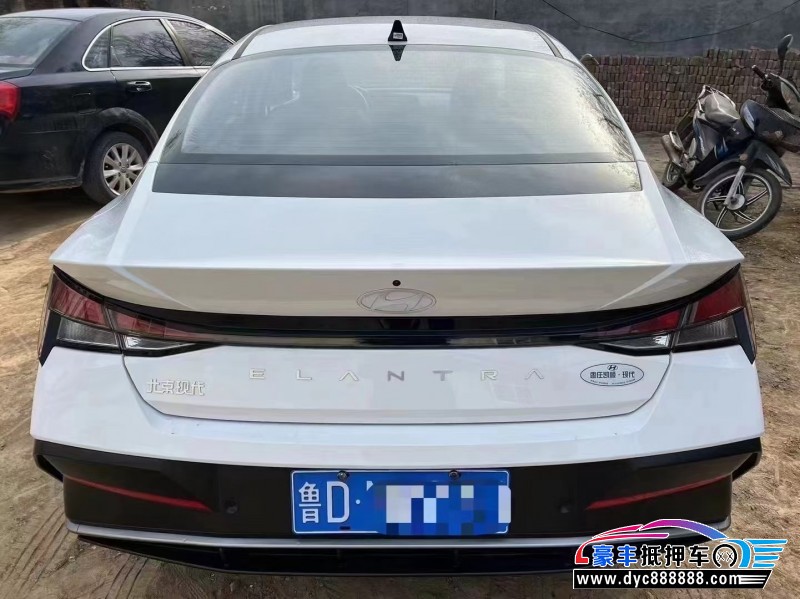 24年现代伊兰特轿车抵押车出售