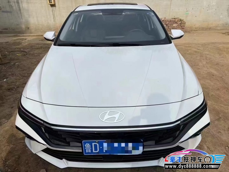 24年现代伊兰特轿车抵押车出售