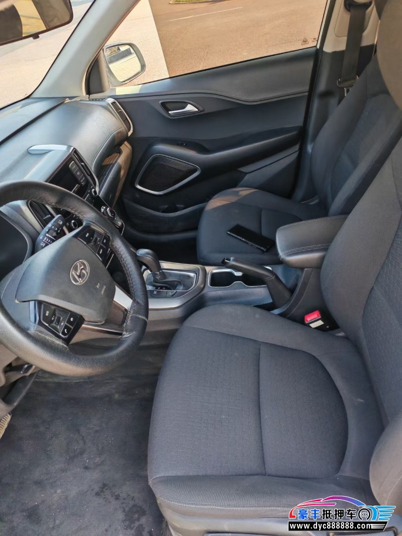 18年现代ix35轿车抵押车出售