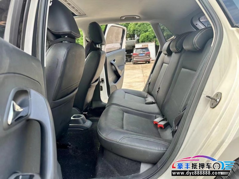 16年大众polo轿车抵押车出售