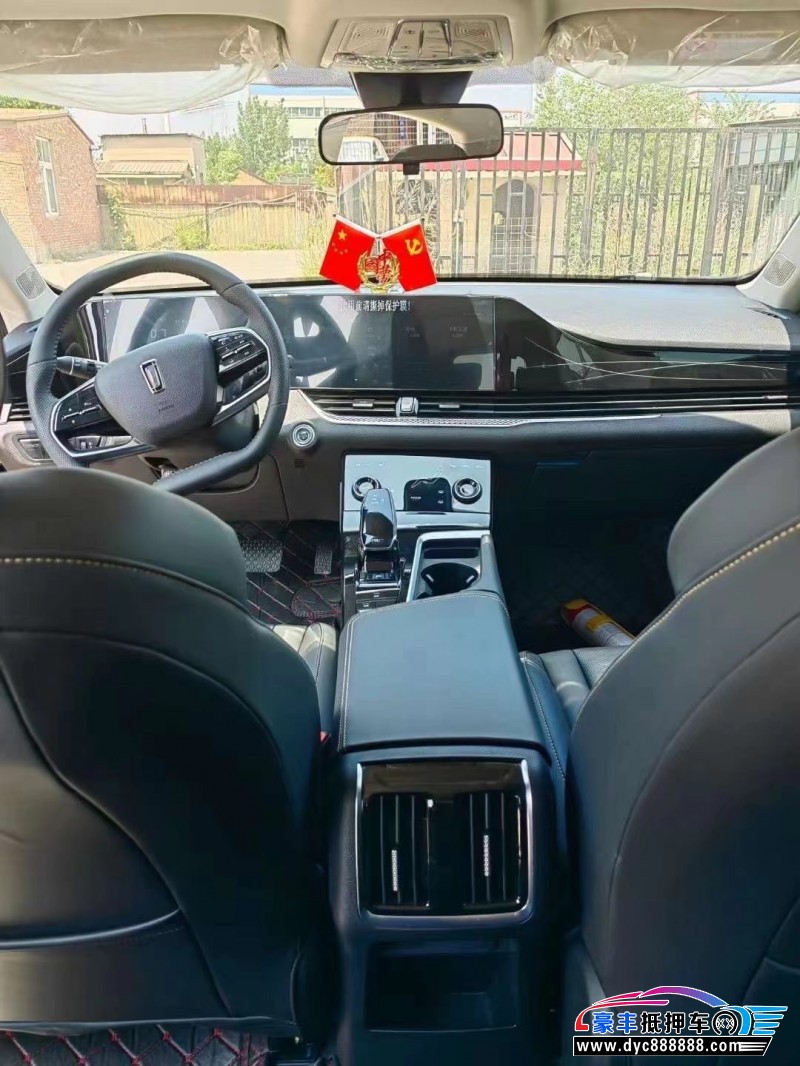 24年奔腾B70轿车抵押车出售