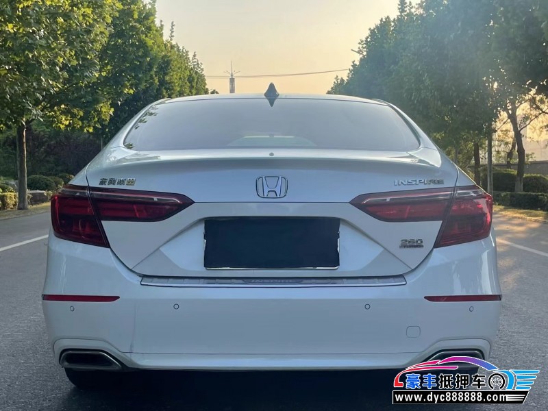 20年本田英诗派轿车抵押车出售