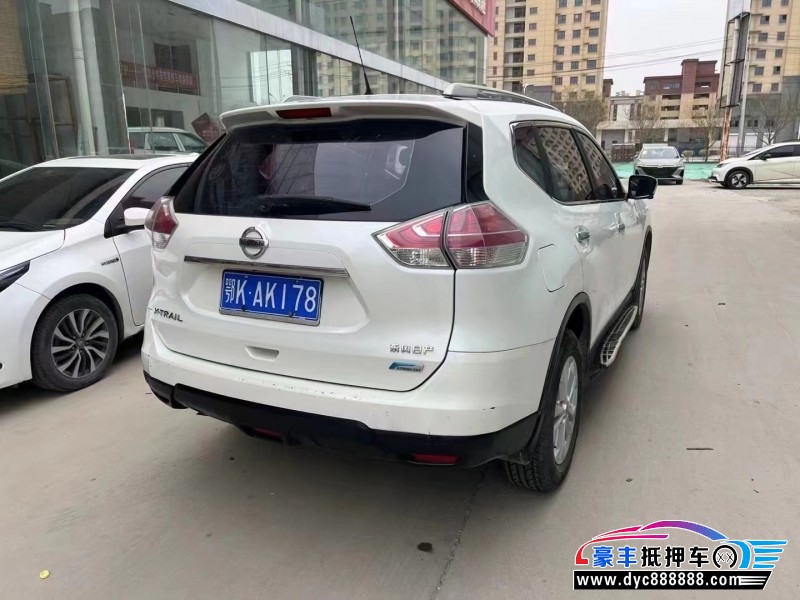 16年日产奇骏轿车抵押车出售