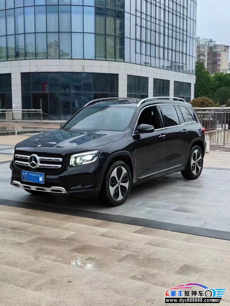 21年奔驰GLB轿车抵押车出售