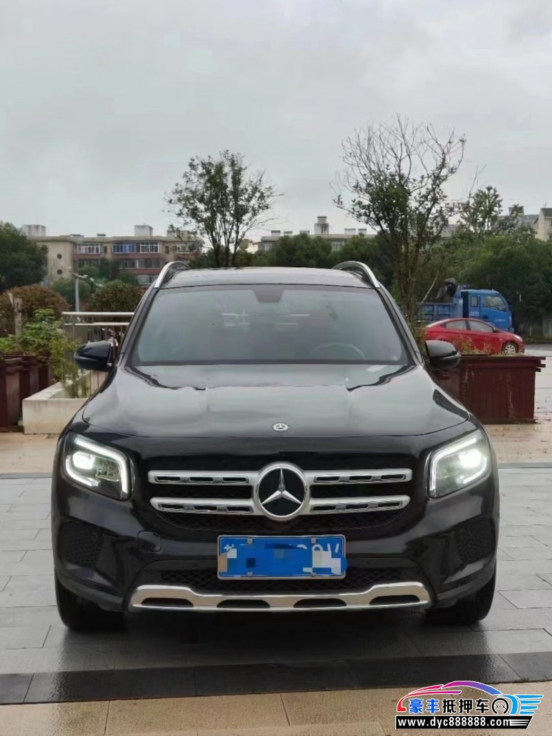 21年奔驰GLB轿车抵押车出售