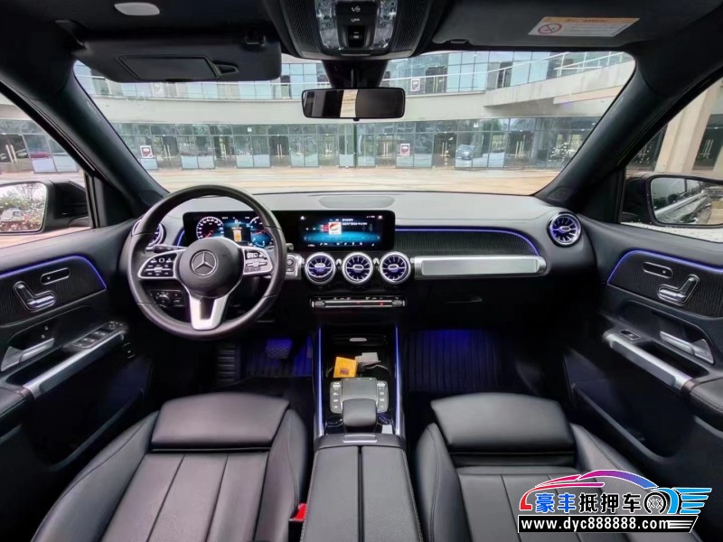 21年奔驰GLB轿车抵押车出售