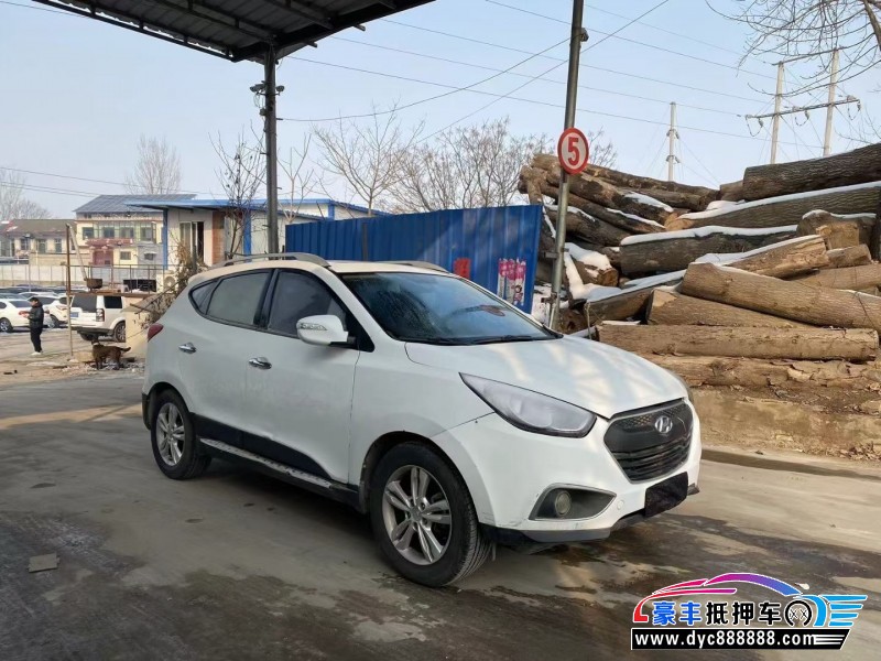 14年现代ix35SUV抵押车出售