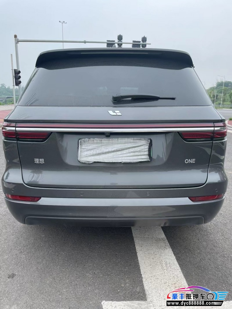 21年理想ONE轿车抵押车出售