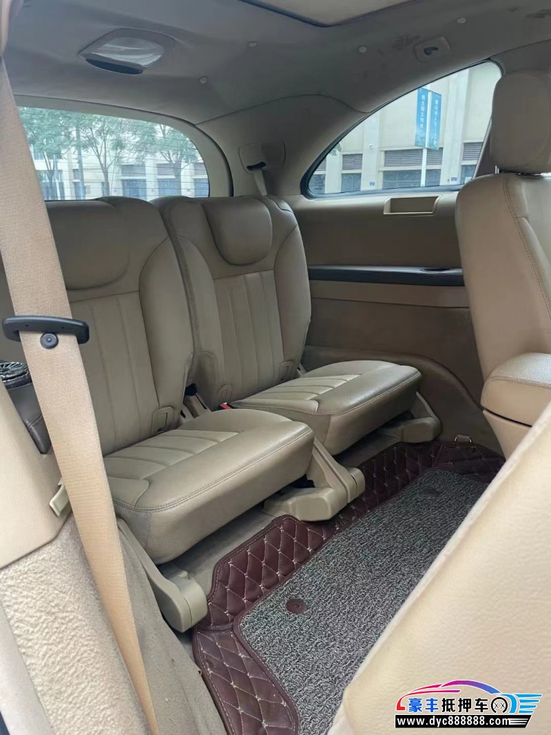 06年奔驰R轿车抵押车出售