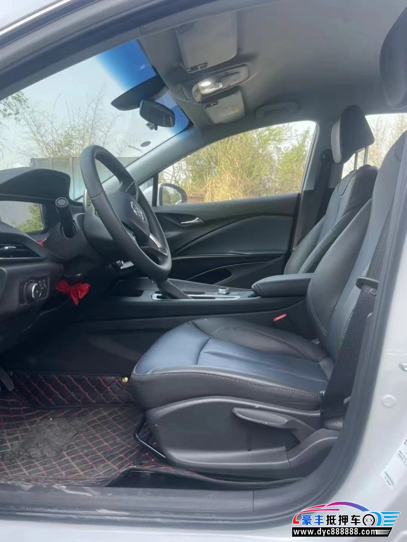 23年别克微蓝轿车抵押车出售