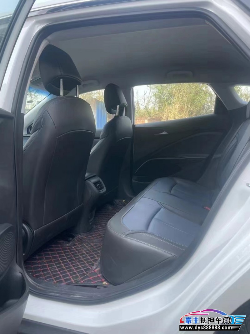 23年别克微蓝轿车抵押车出售