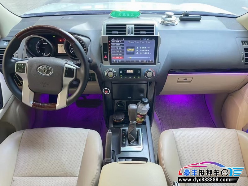 17年丰田普拉多（霸道）轿车抵押车出售