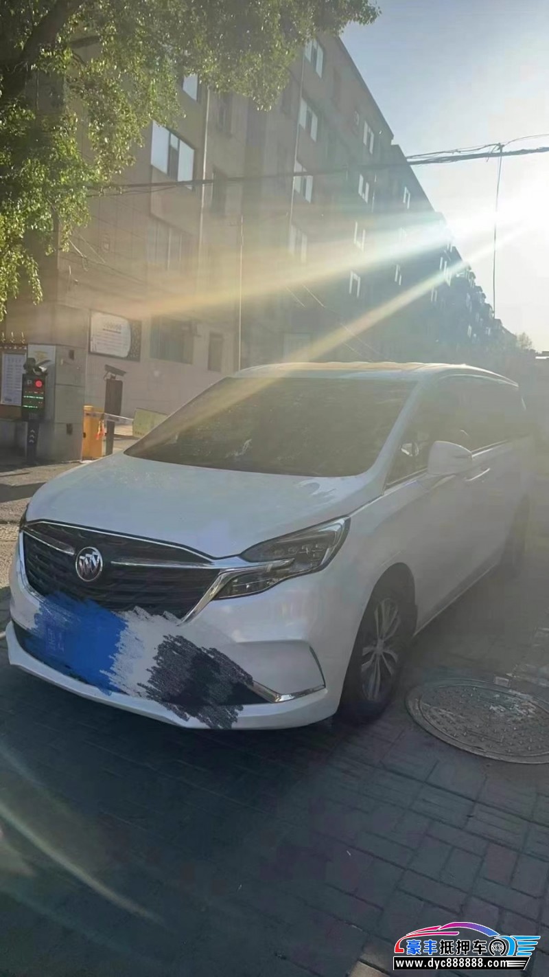 21年别克GL8轿车抵押车出售