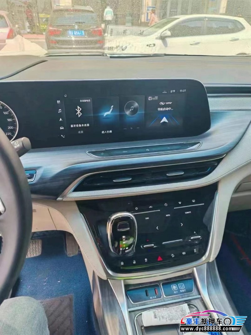 21年别克GL8轿车抵押车出售