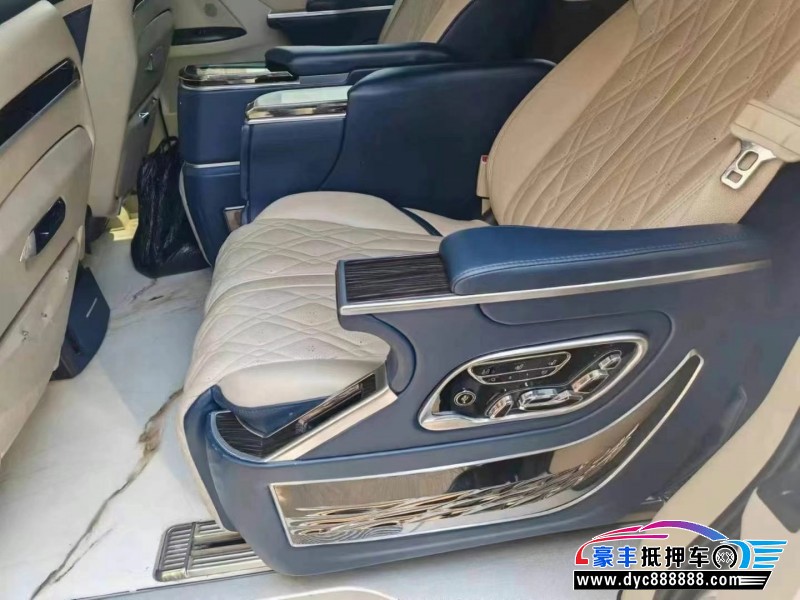 21年别克GL8轿车抵押车出售