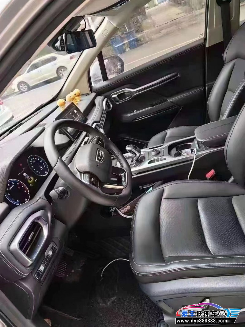 20年吉利豪越轿车抵押车出售