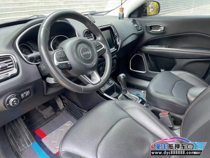 20年Jeep指南者轿车抵押车出售