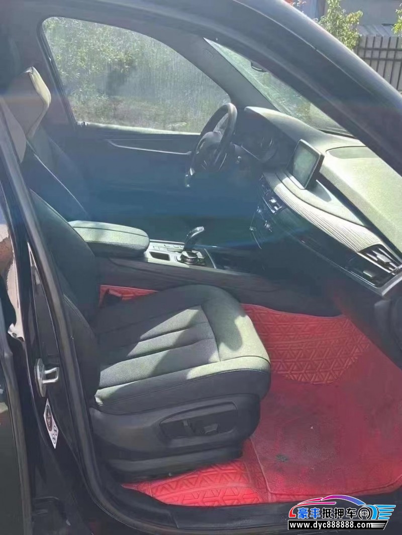 18年宝马X5轿车抵押车出售