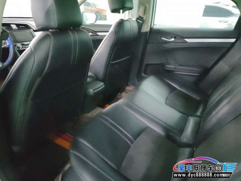 19年本田思域轿车抵押车出售