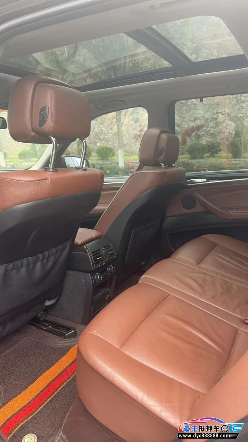 13年宝马X5轿车抵押车出售