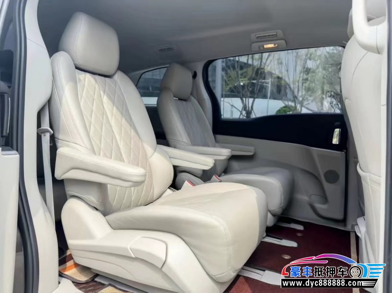 23年别克GL8轿车抵押车出售