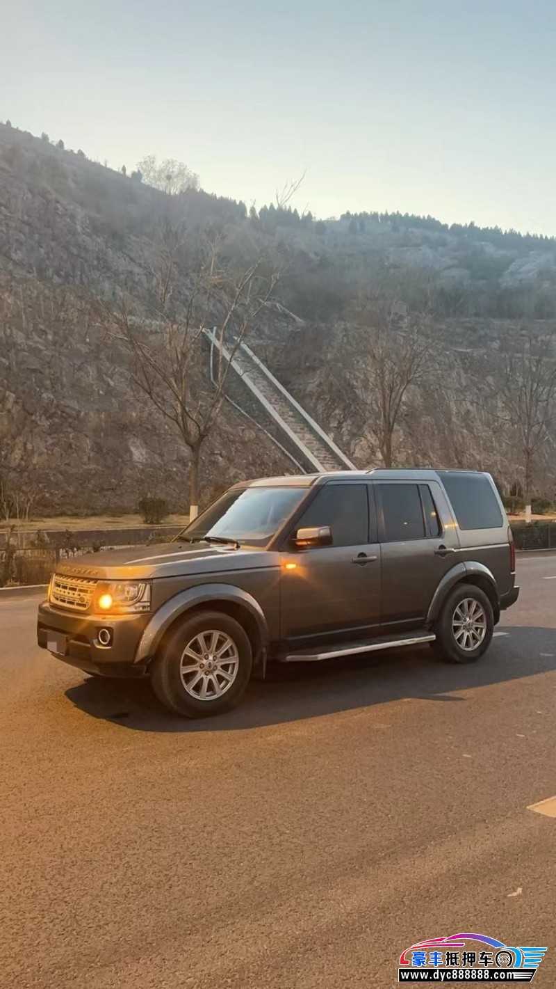 08年路虎发现3轿车抵押车出售