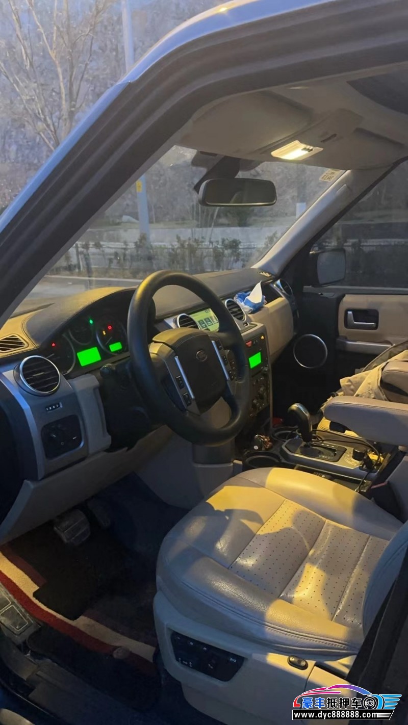 08年路虎发现3轿车抵押车出售