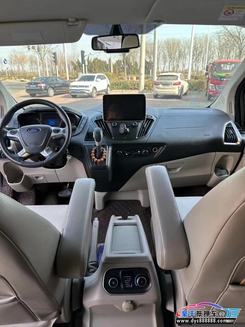 18年福特途睿欧轿车抵押车出售