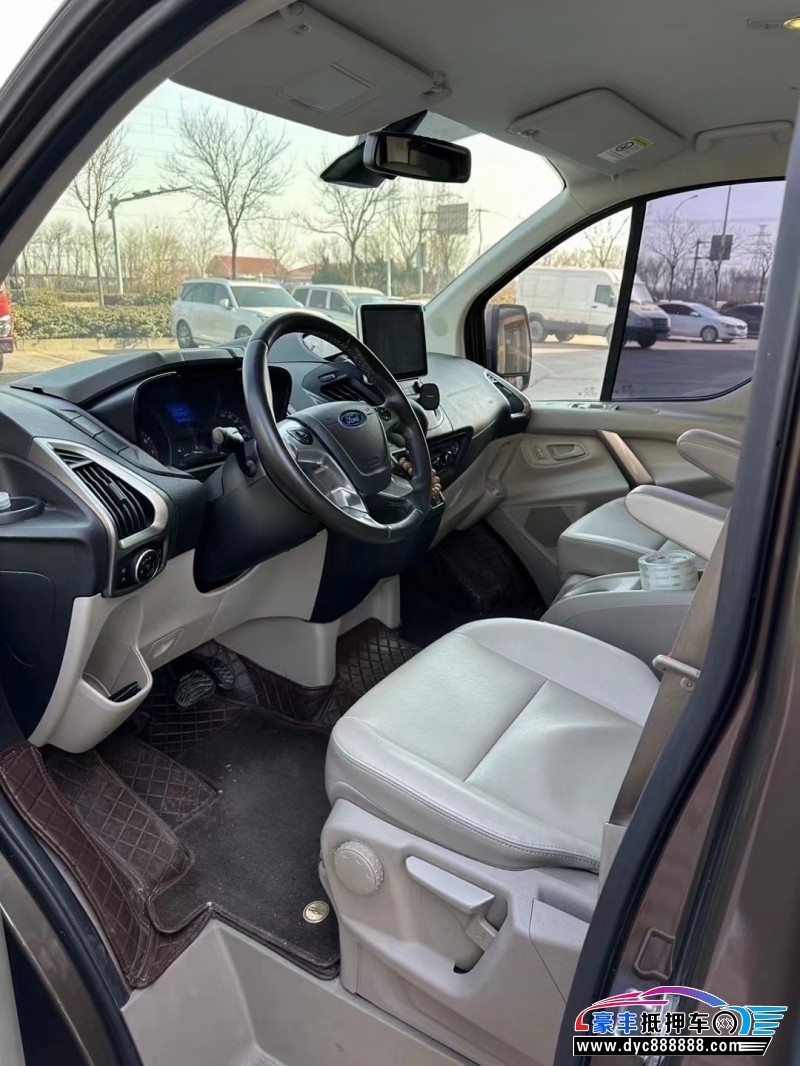 18年福特途睿欧轿车抵押车出售