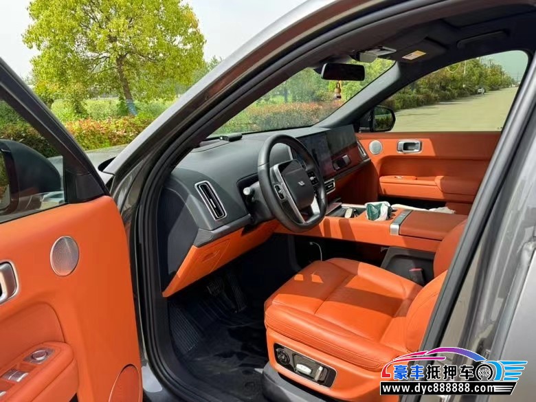 23年理想L8轿车抵押车出售