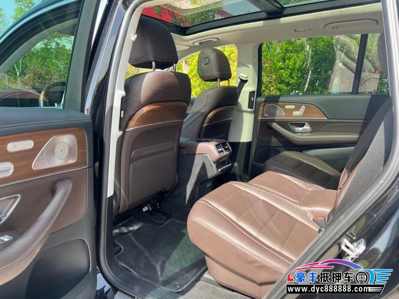 22年奔驰GL轿车抵押车出售