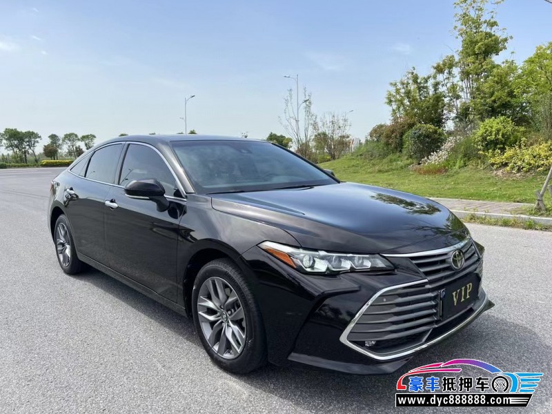 22年丰田亚洲龙轿车抵押车出售