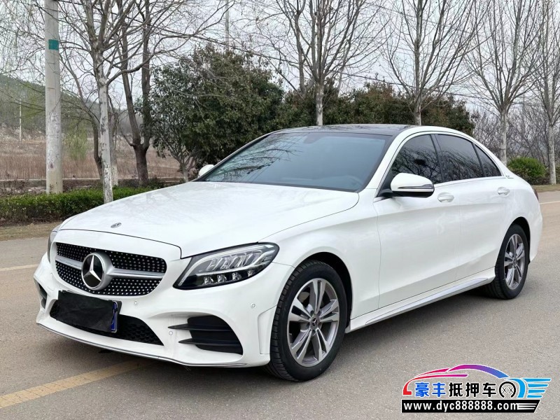 21年奔驰C轿车抵押车出售