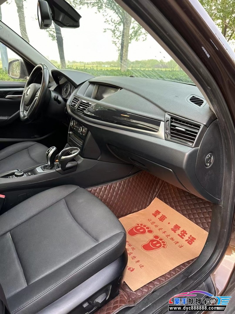 15年宝马X1轿车抵押车出售